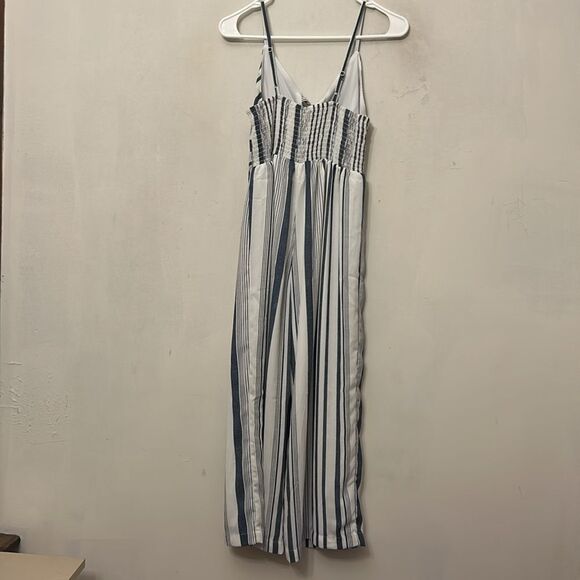Japna blue white striped spaghetti strap jumpsuit Size S EUC - Picture 7 of 8